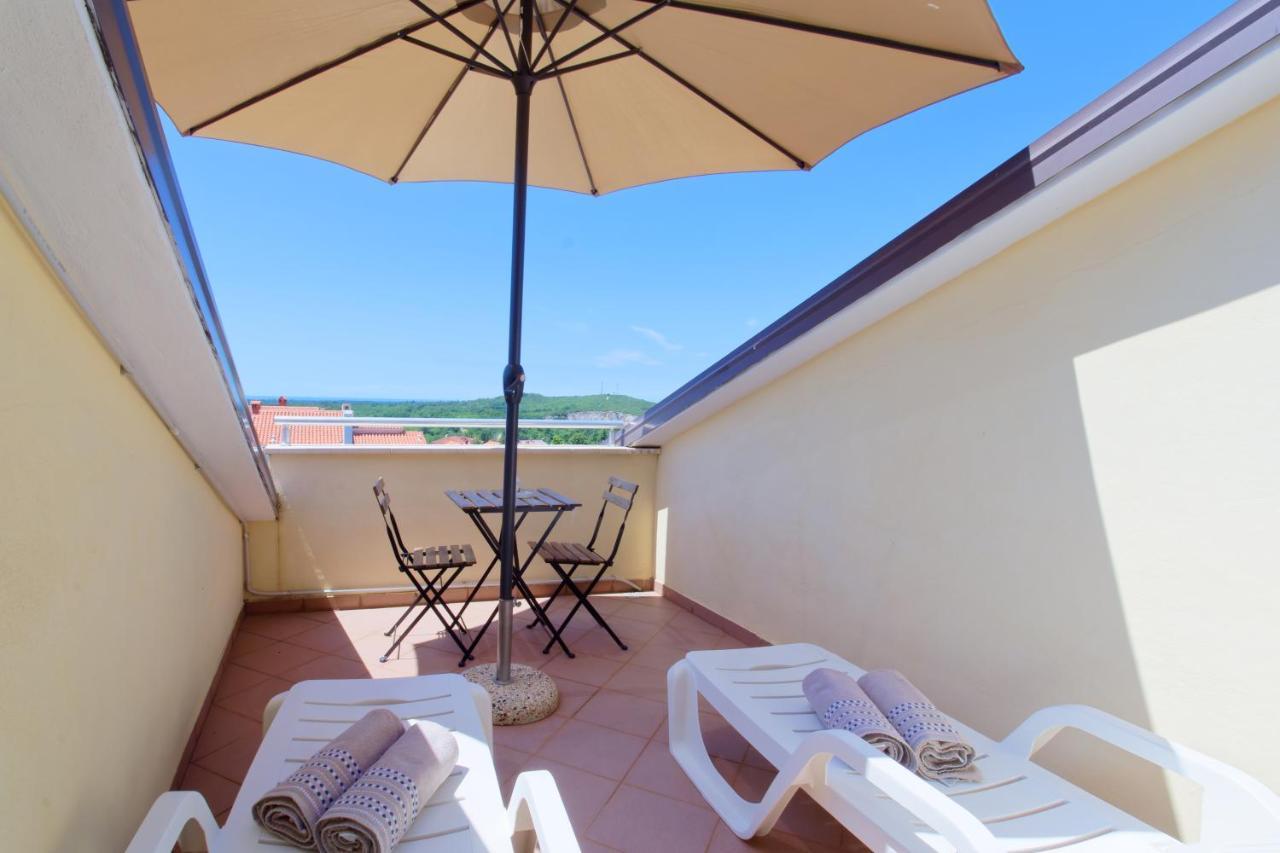 Apartments Belvedere By Rent Istria Plovanija Exteriör bild