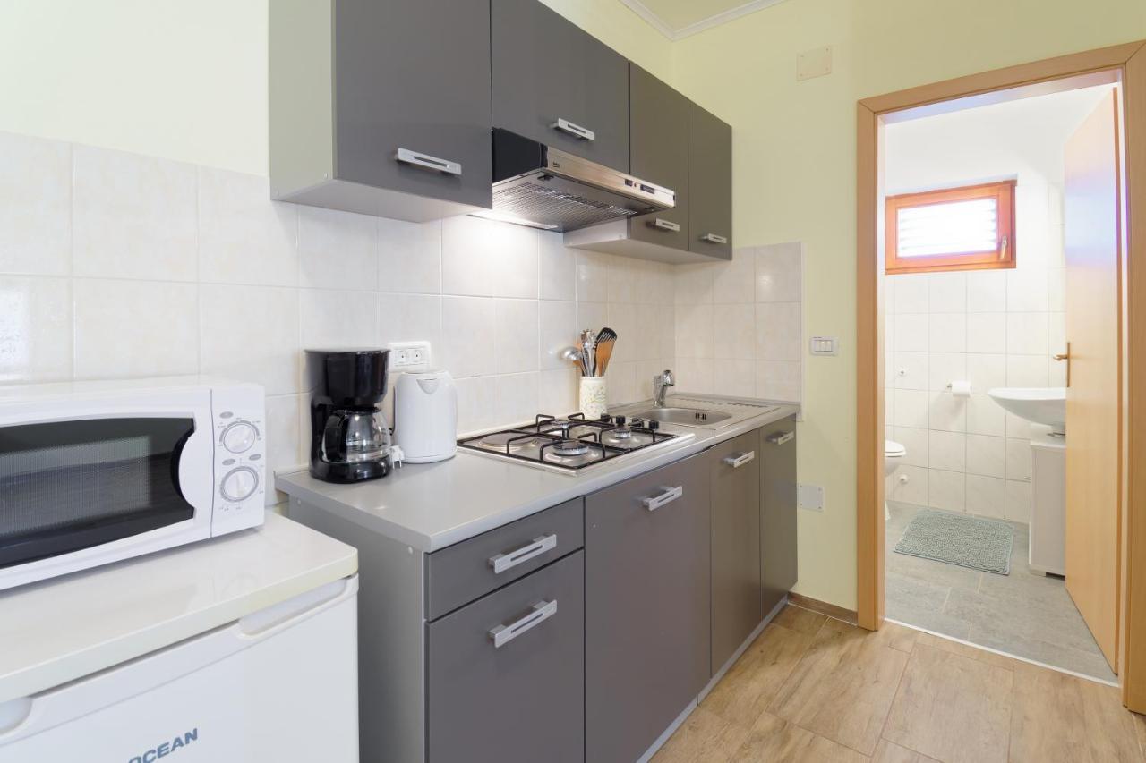 Apartments Belvedere By Rent Istria Plovanija Exteriör bild
