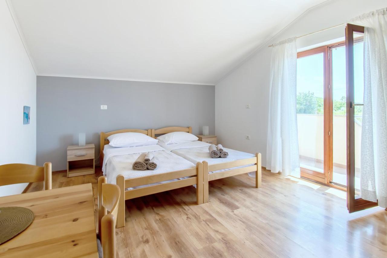 Apartments Belvedere By Rent Istria Plovanija Exteriör bild