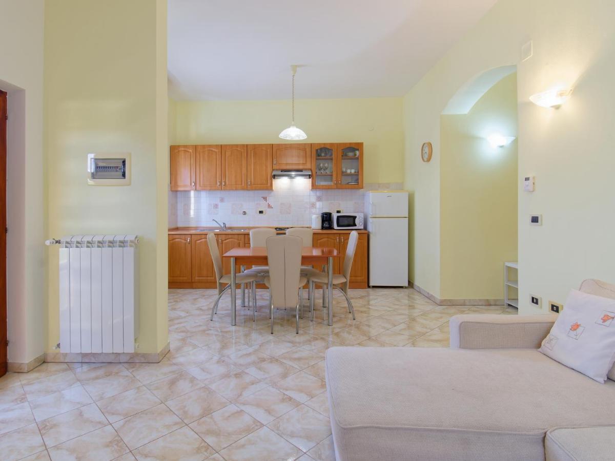 Apartments Belvedere By Rent Istria Plovanija Exteriör bild