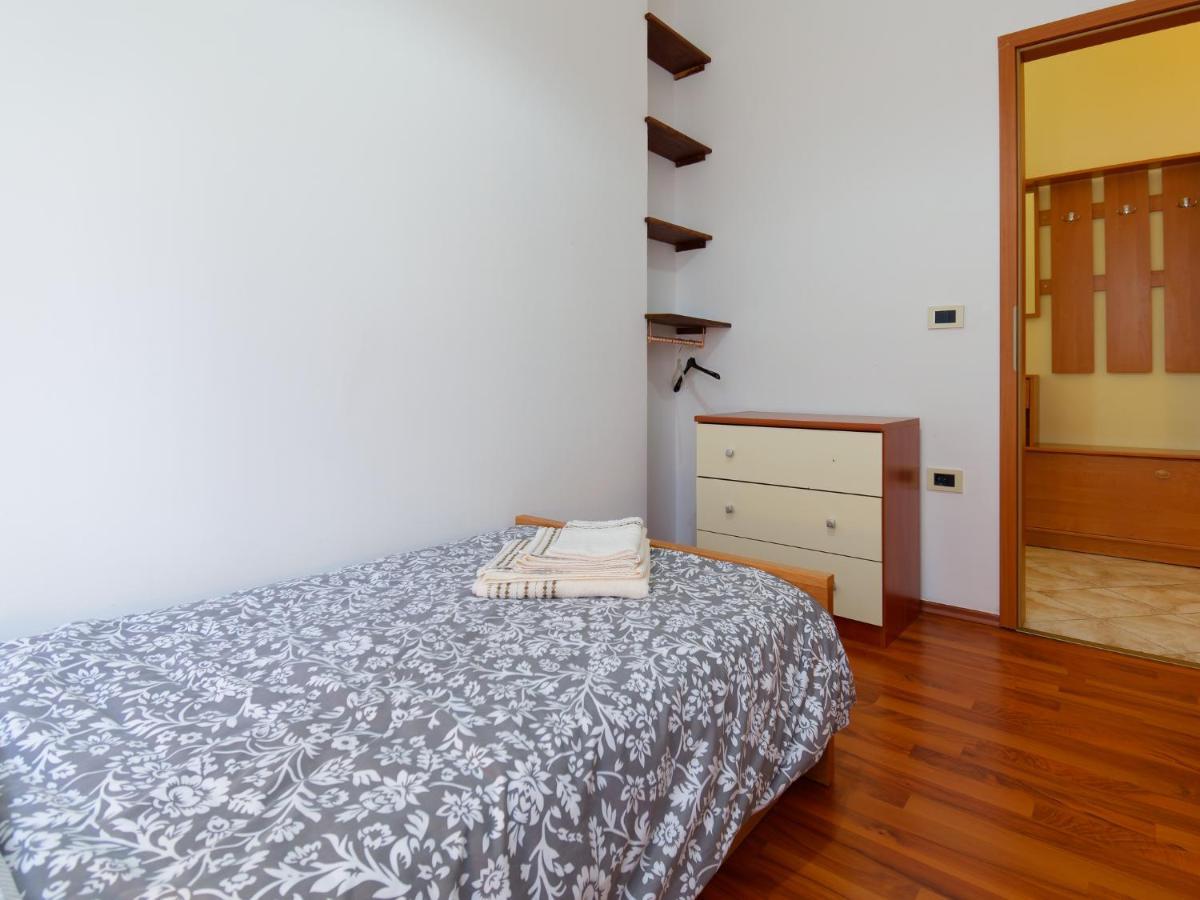 Apartments Belvedere By Rent Istria Plovanija Exteriör bild