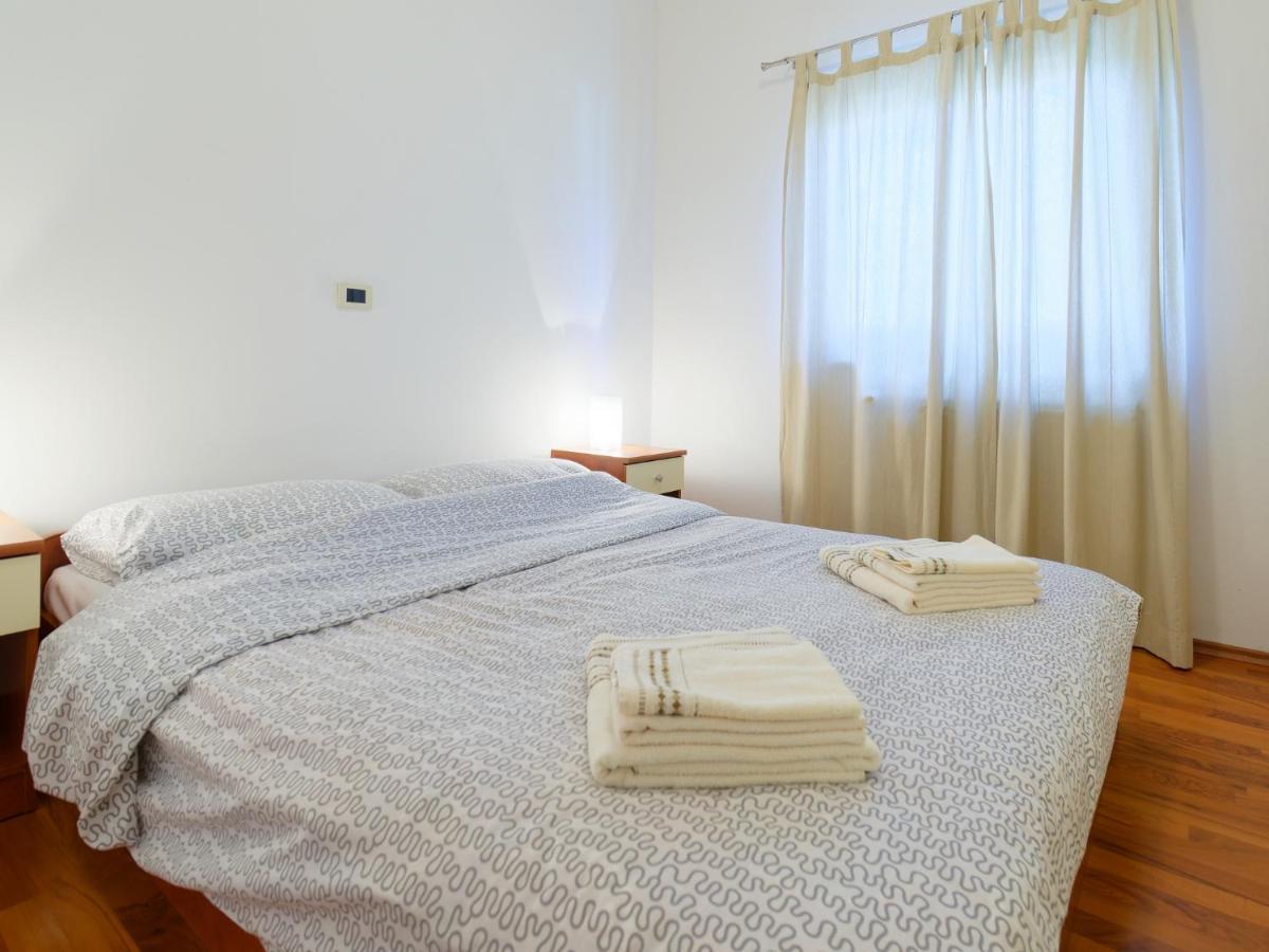 Apartments Belvedere By Rent Istria Plovanija Exteriör bild